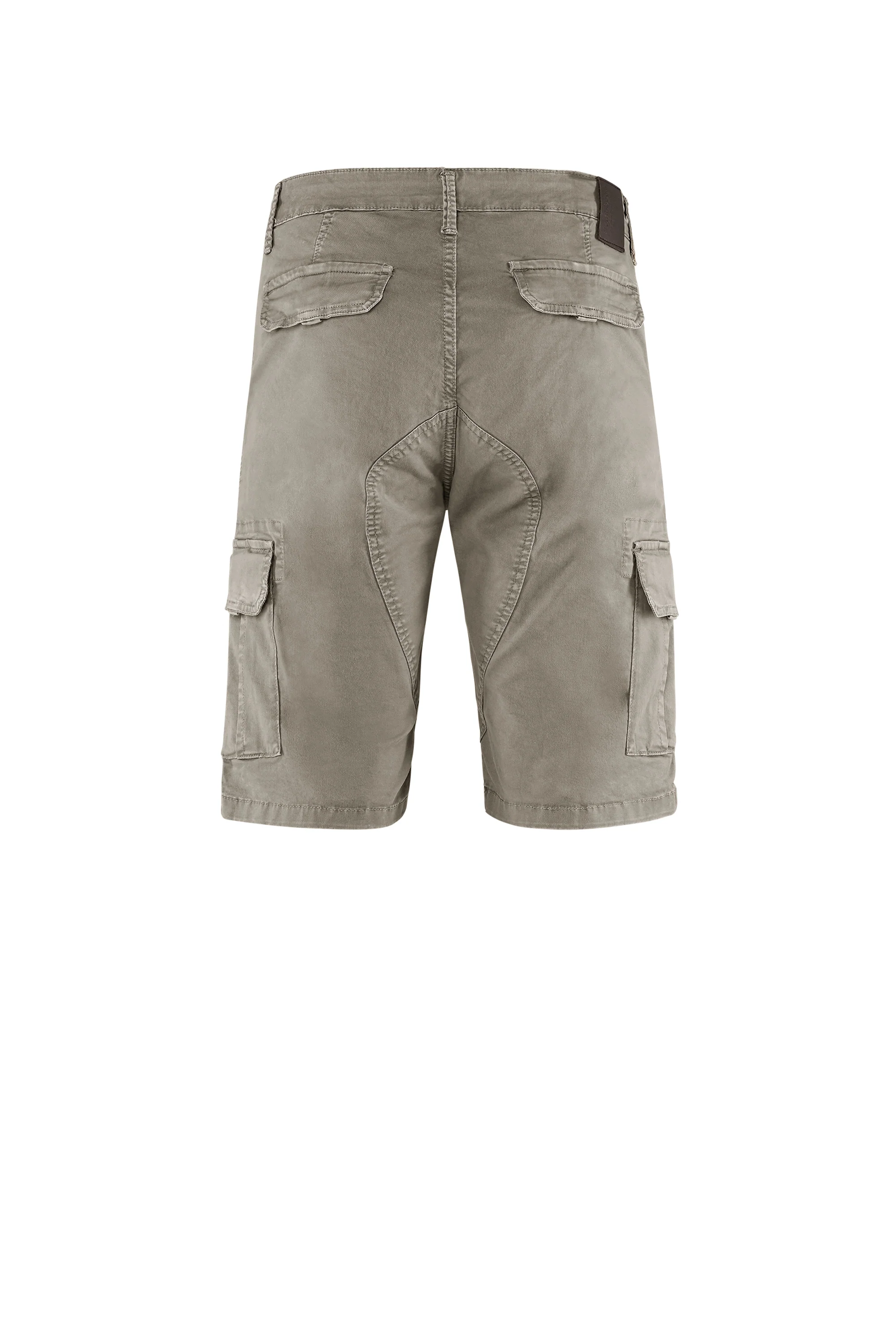 Bermuda con tasche cargo in gabardina di cotone - Image 48