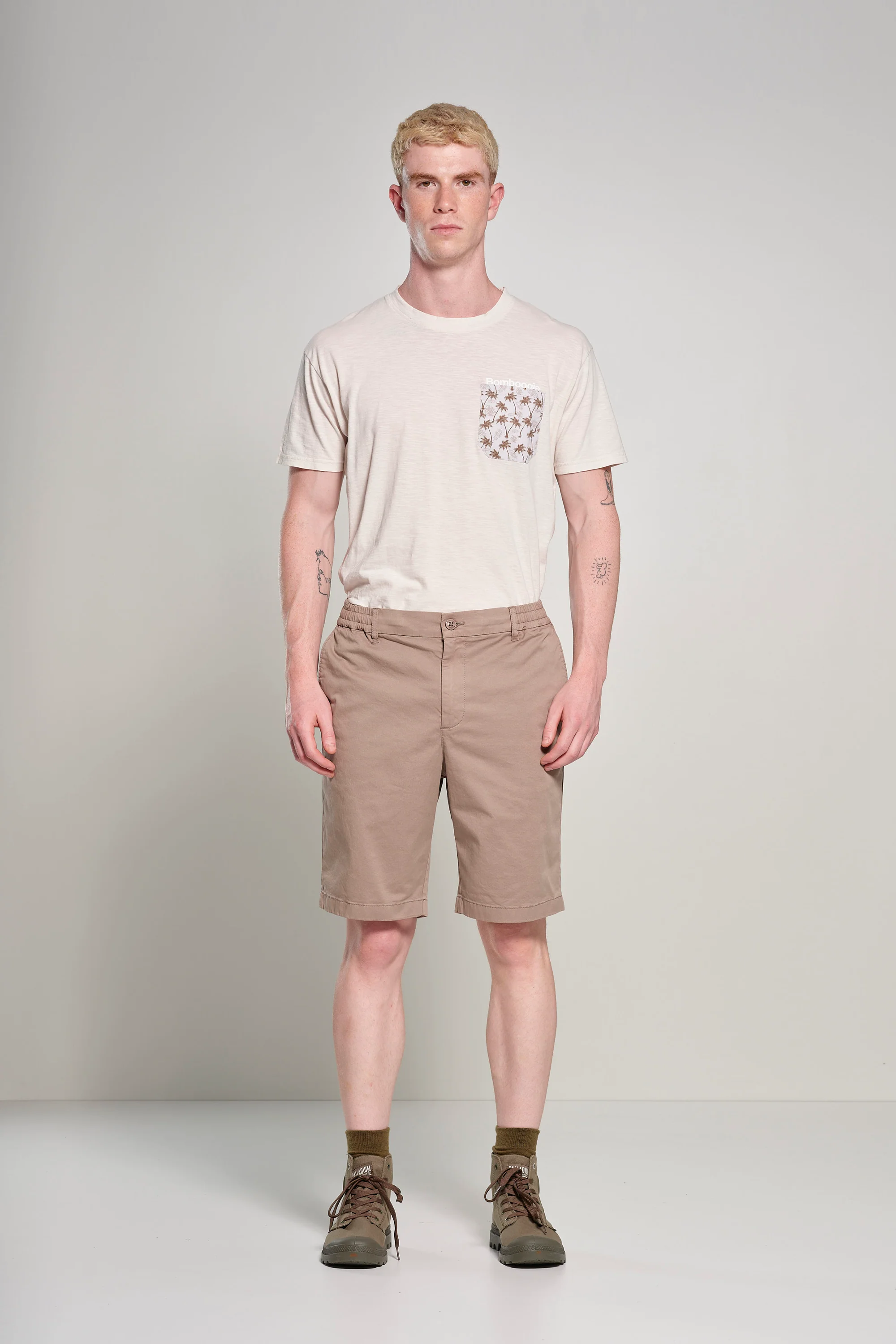 Bermuda jogger in elastico in vita - Image 10