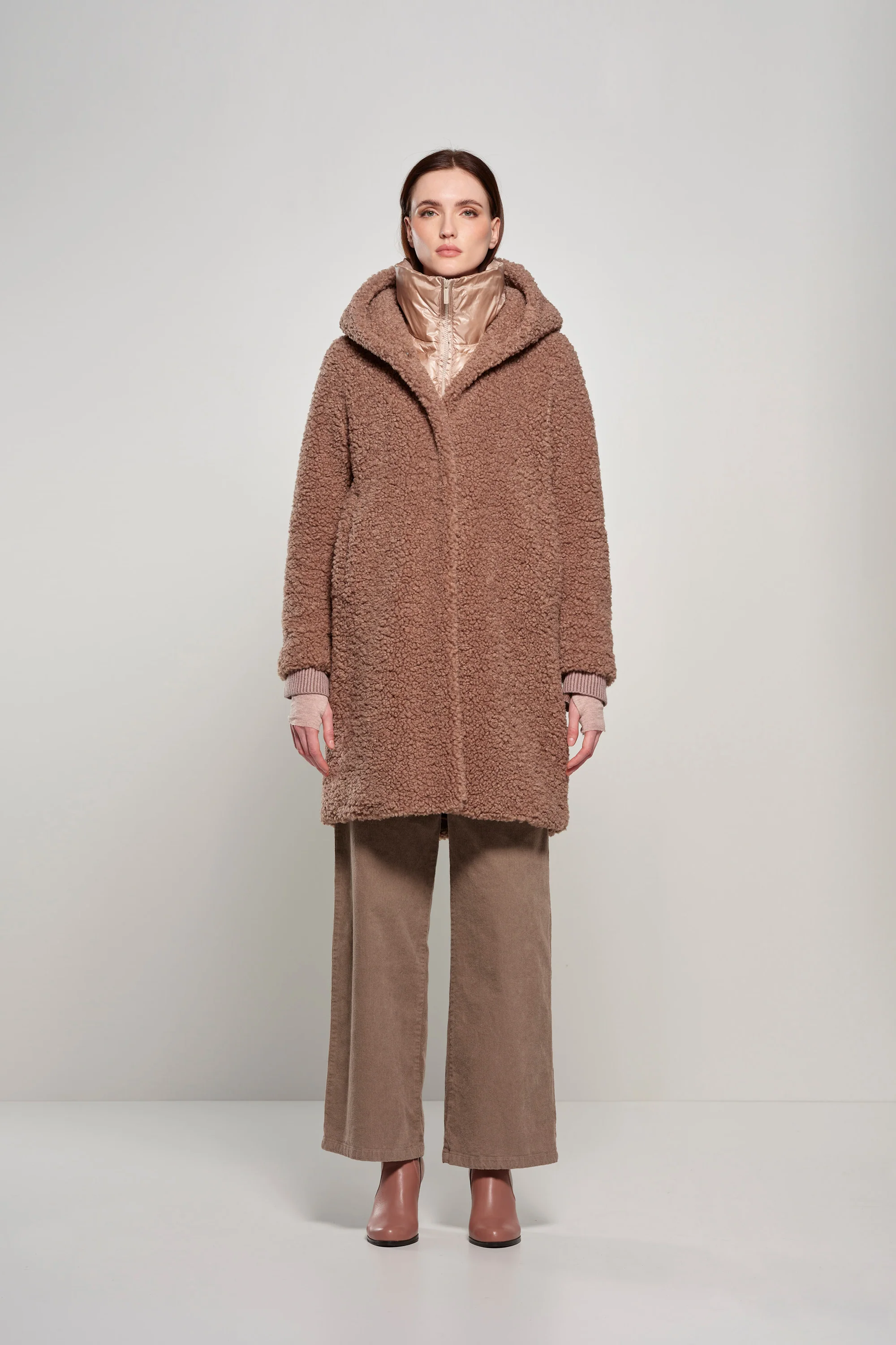 Cappotto lungo effetto agnellino - Image 44