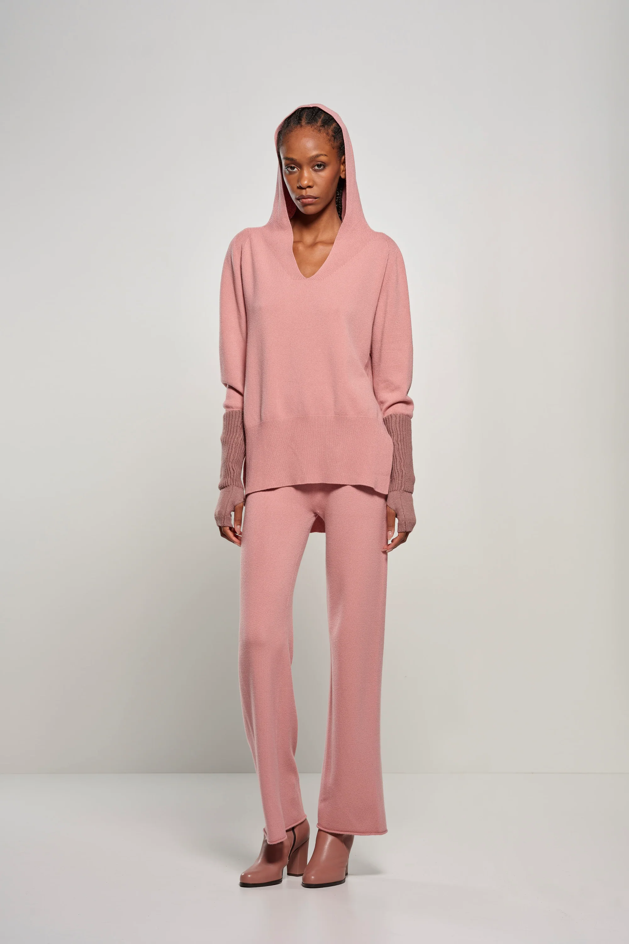 Maglia con cappuccio seamless - Image 4