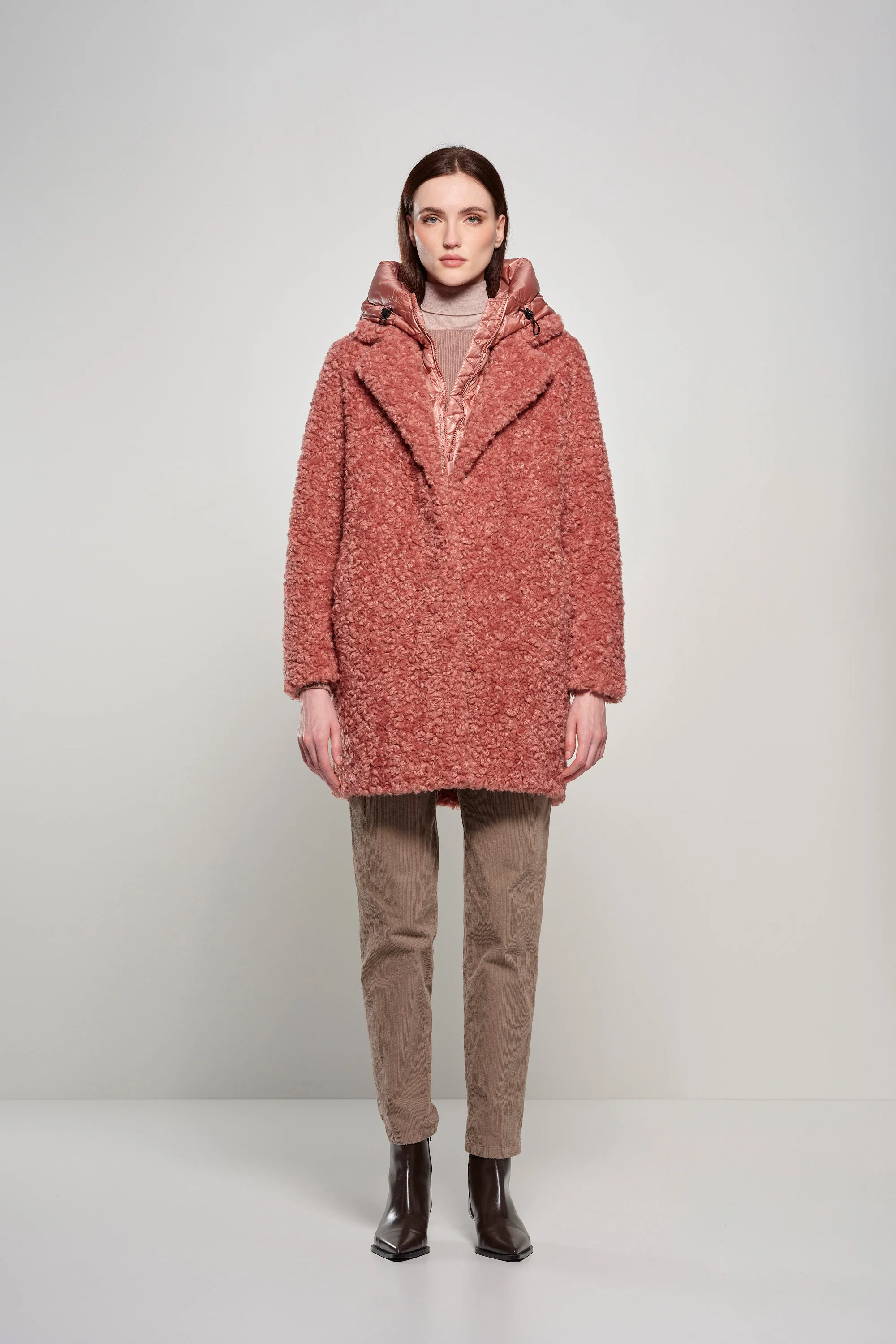 Odessa Overcoat - Cappotto lungo effetto agnellino - Image 7