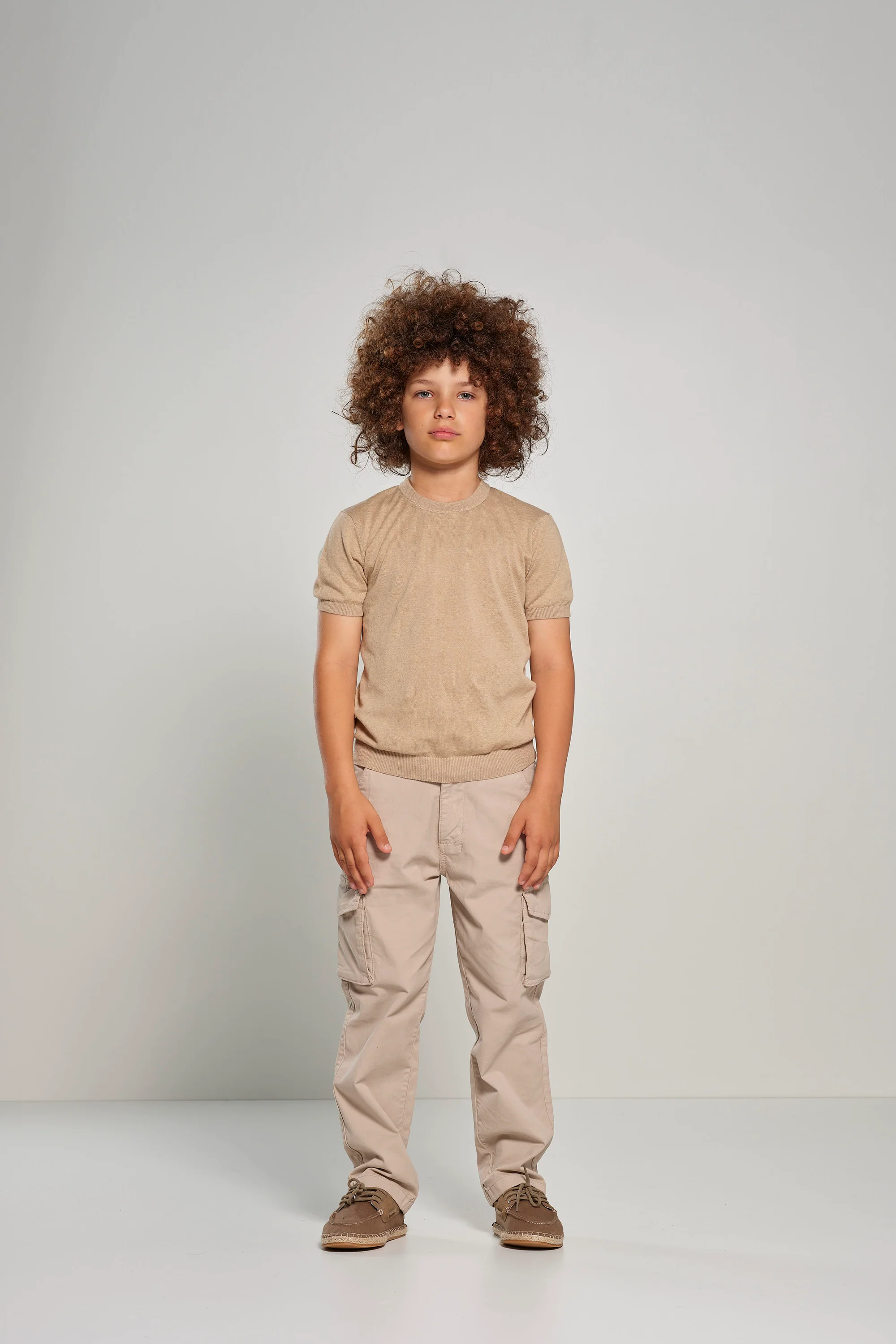 Pantalone boy con tasche cargo - Image 4