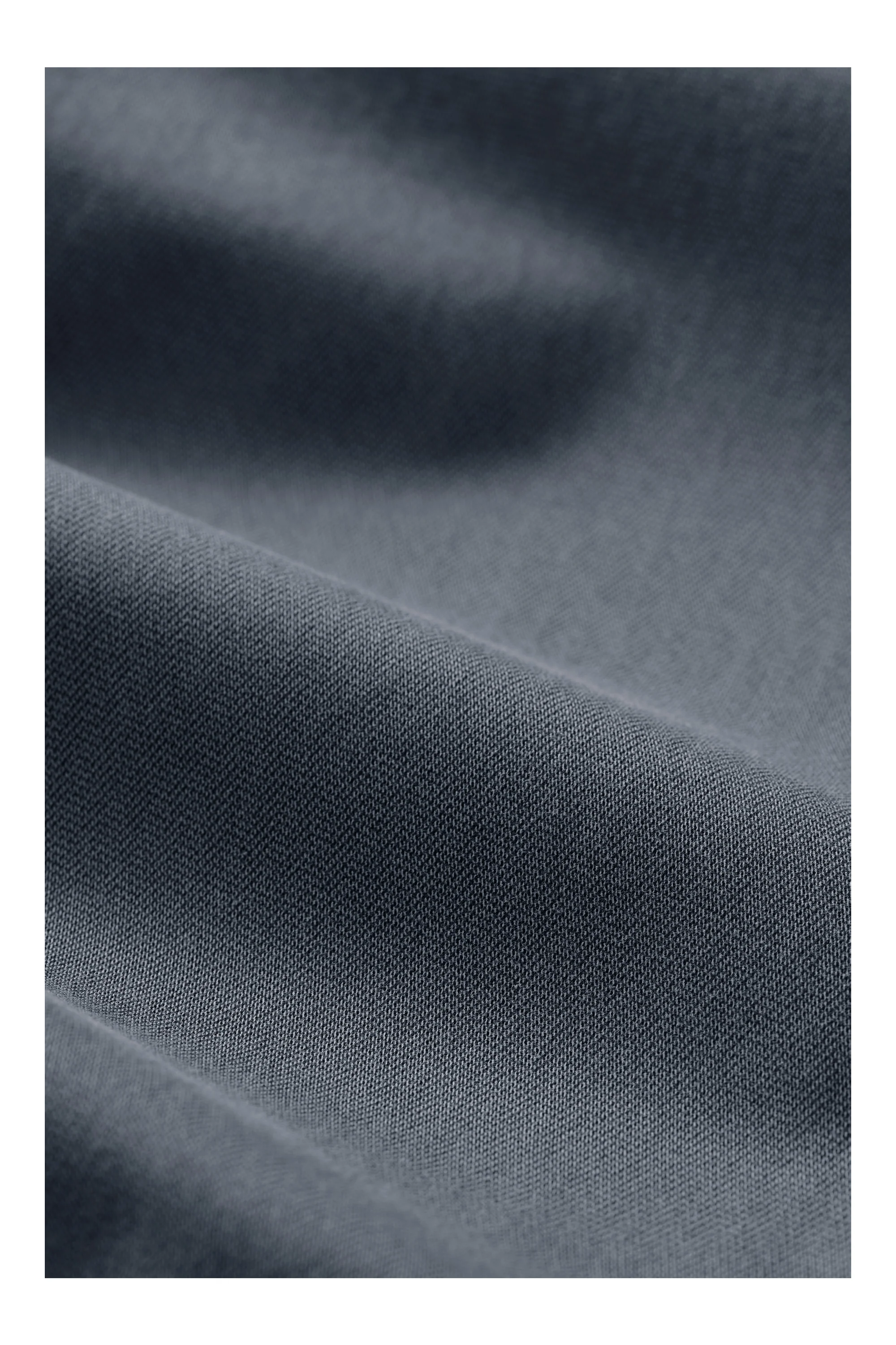 Pantalone chino in gabardina con micro-stampa - Image 8