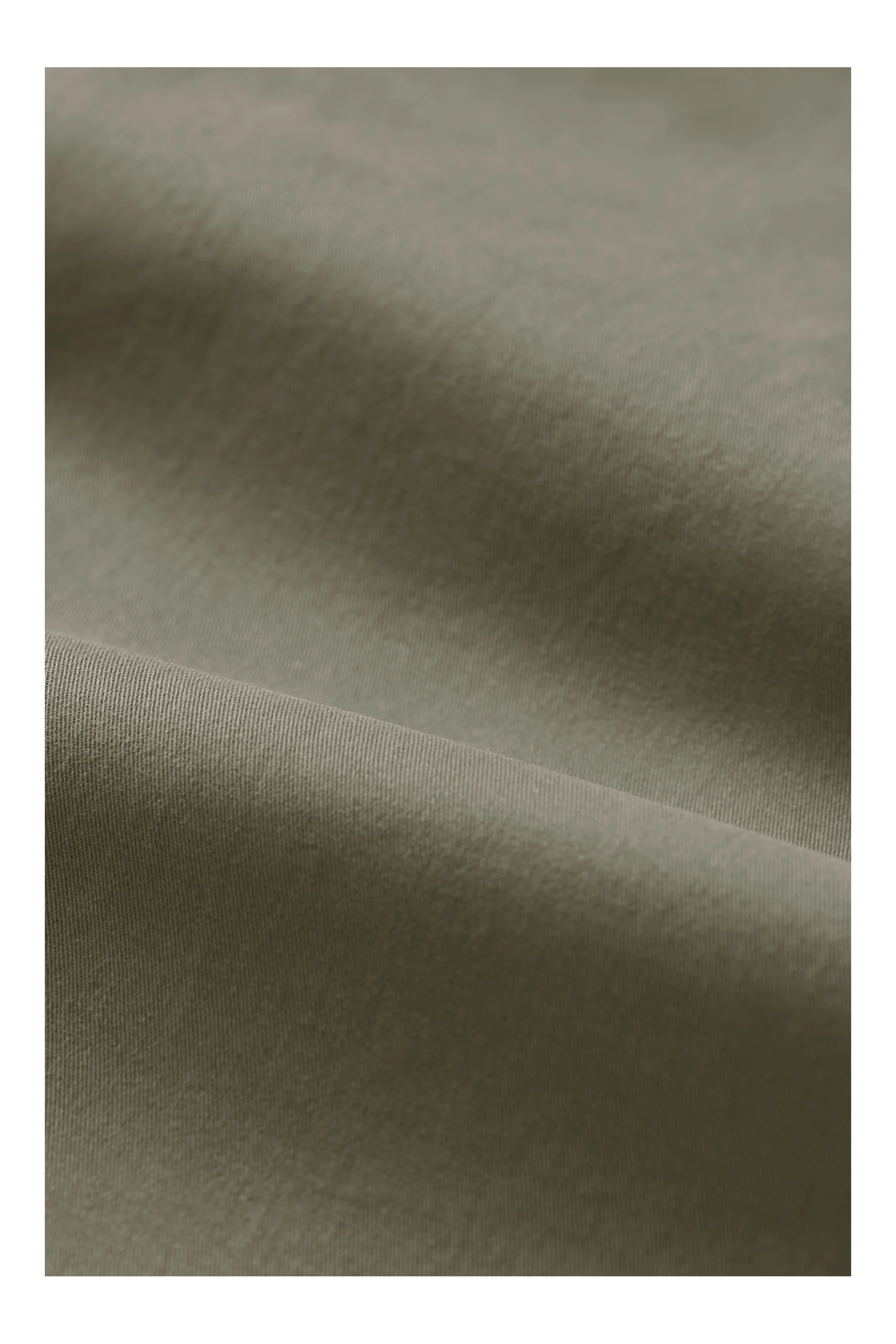 Pantalone con tasche cargo in gabardina - Image 24