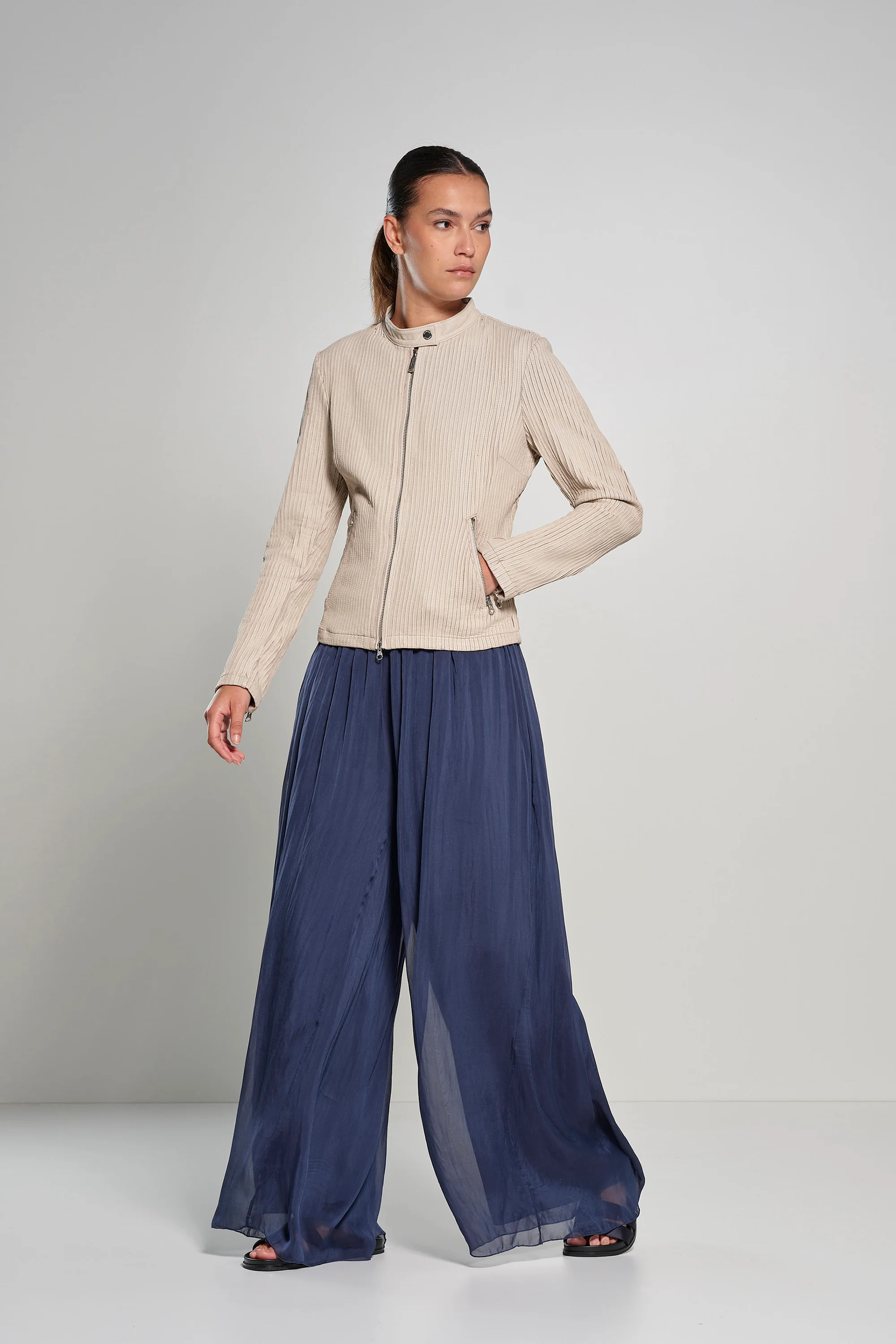 Pantalone palazzo in seta e viscosa - Image 3