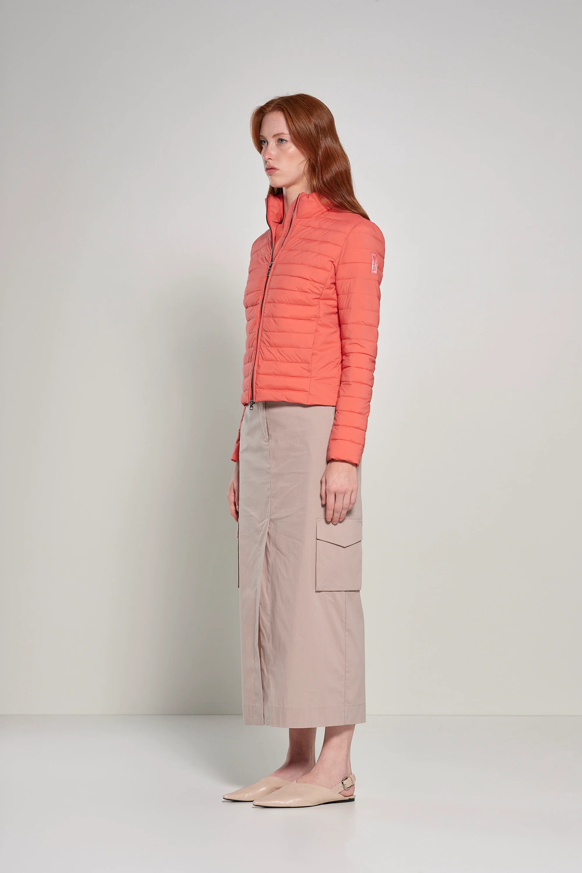 Piumino dalla Linea Avvitata in Nylon Stretch - Image 17