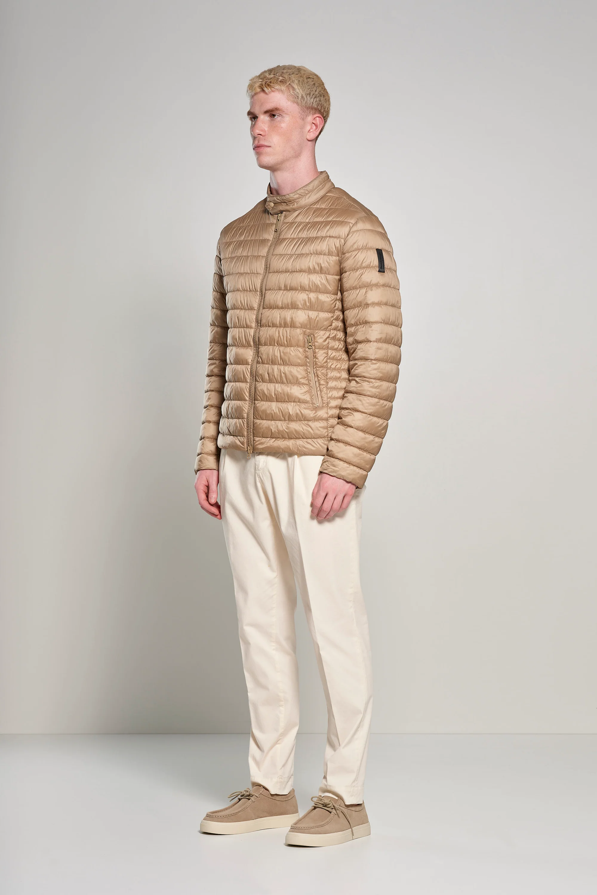 Piumino in nylon ad alta densità con collo alto - Image 29