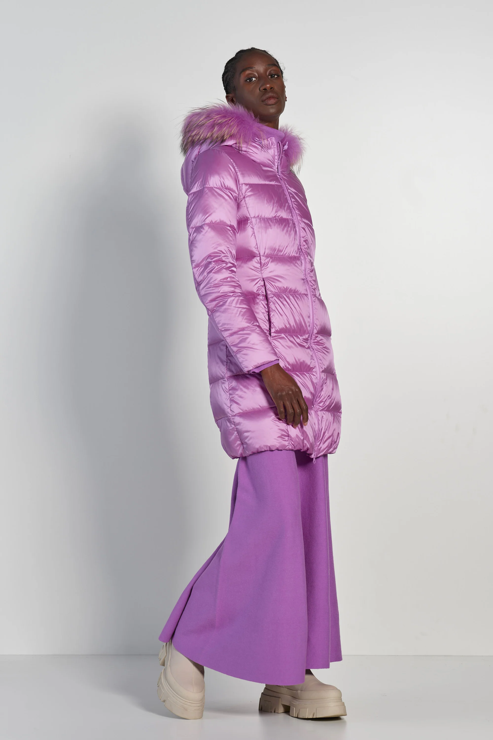 Piumino in Nylon Bright con Cappuccio in Pelliccia - Image 47